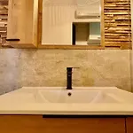 La Rade - Centre - Balcon - Clim - Neuf 卡西斯