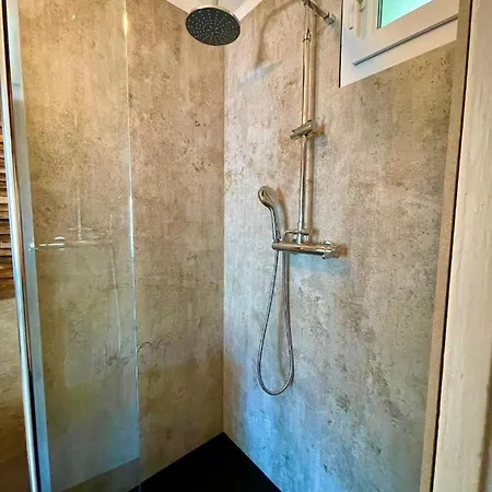La Rade - Centre - Balcon - Clim - Neuf Appartement Cassis