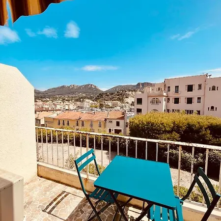 La Rade - Centre - Balcon - Clim - Neuf * 카시스