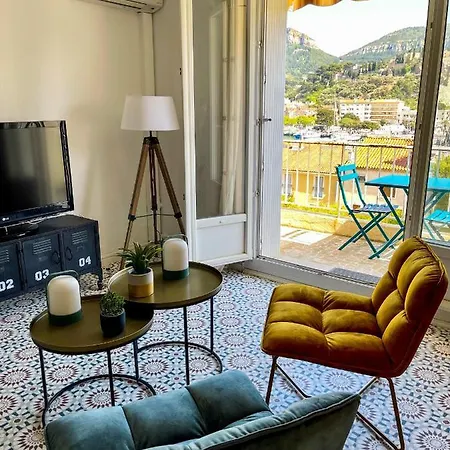 La Rade - Centre - Balcon - Clim - Neuf Cassis