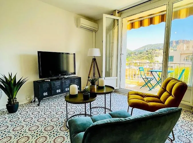 La Rade - Centre - Balcon - Clim - Neuf * Cassis